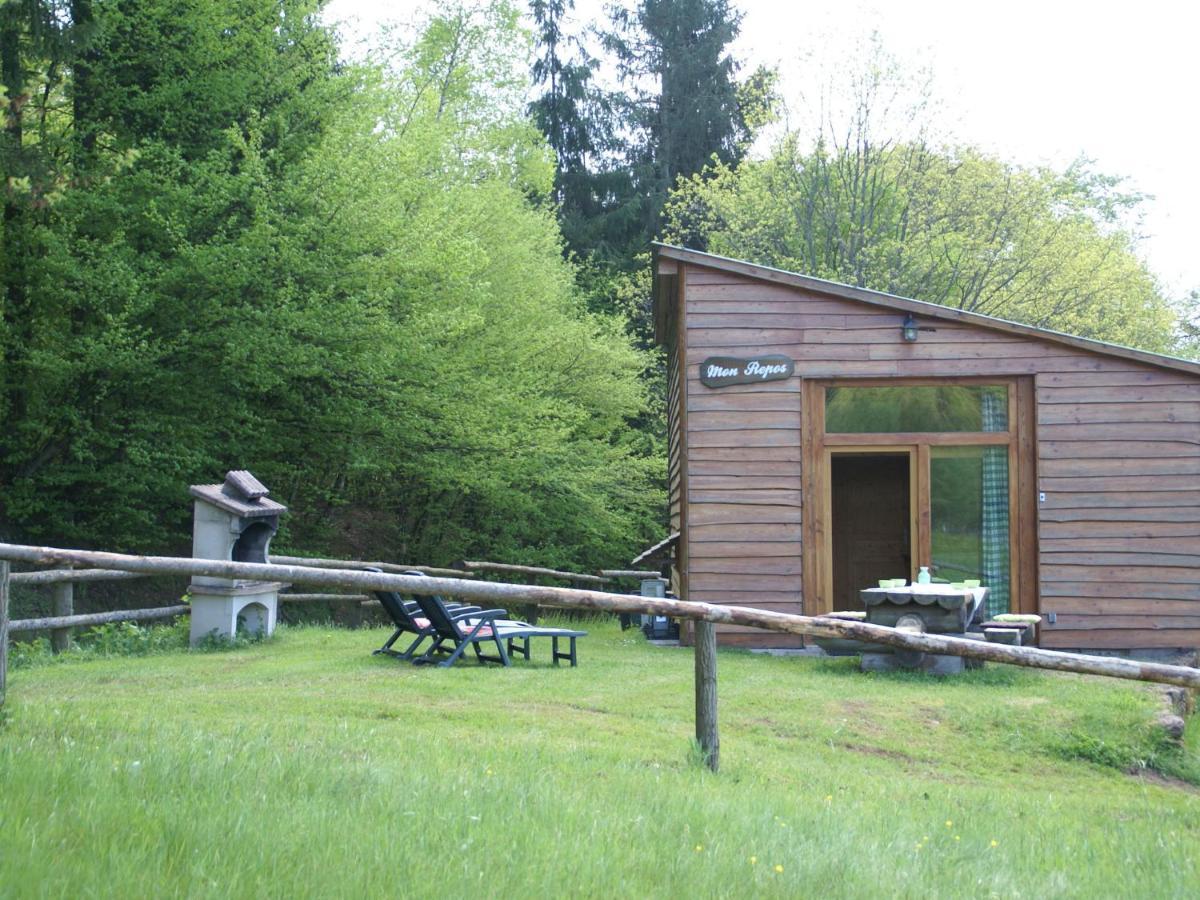 Cosy Holiday Home With Garden In Walscheid Exterior photo