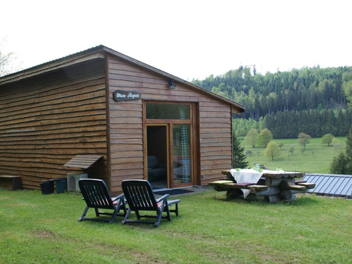 Cosy Holiday Home With Garden In Walscheid Exterior photo